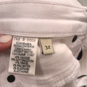 Rag and bone. 32. White ankle jean.